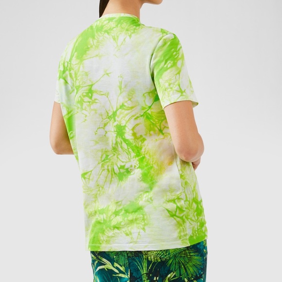 Brand New Versace Tie-Dye Medusa T-Shirt - Picture 8 of 8